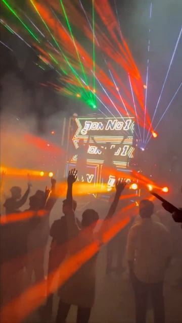 king of sound line 👑😈🔥 sanyog sound 💥👑 don no 1 👑💥😈 PS light karad no 1 lightshow #sp.edits #karad смотреть онлайн