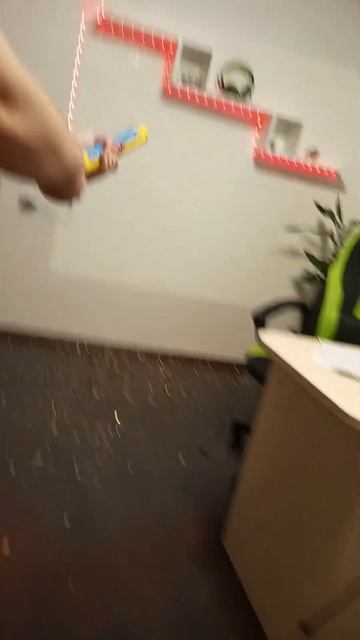 Новогодняя хлопушка из магазина Светофор. ТЕСТ. смотреть онлайн