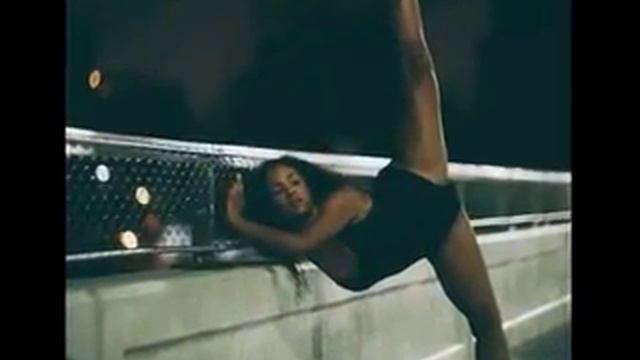 Tarde Em Jupiter (I'm nasty edit), Amanda Mussi смотреть онлайн