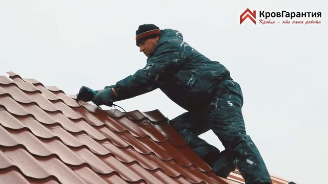 Реконструкция кровли металлочерепицей с утеплением под ключ в Московской области.
