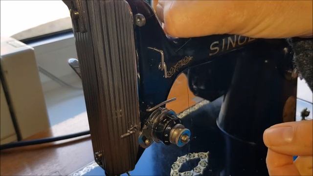 Neues Leben der Geradstich-Nähmaschine 215G von Singer aus Karlsruhe смотреть онлайн