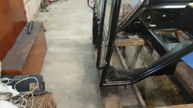 Кабина покрашена смотреть онлайн