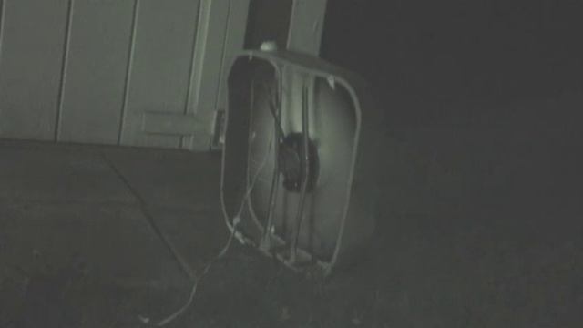Cheap Lasko Box Fan Destruction - Part II смотреть онлайн