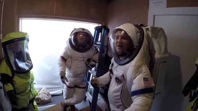 NASA's Human Isolation Experiment смотреть онлайн