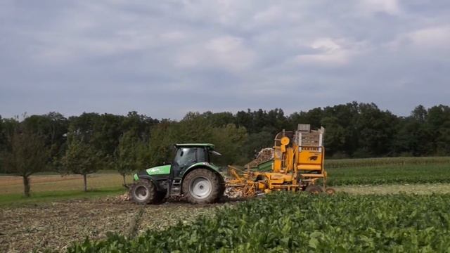 Deutz Agrotron K 110 mit Kleine Roder 3001 2014 смотреть онлайн