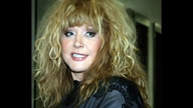 Алла Пугачёва «Мадам Брошкина» Alla Pugacheva смотреть онлайн