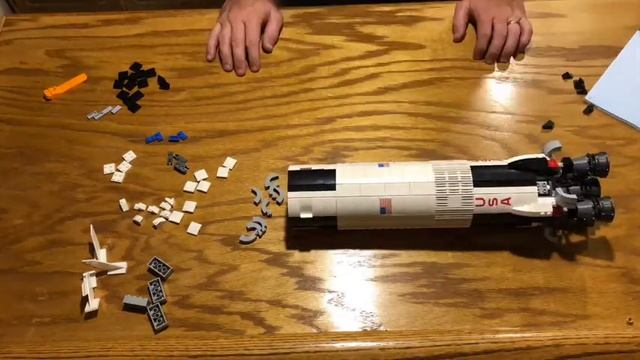 Lego Saturn 5 Rocket Assembly смотреть онлайн