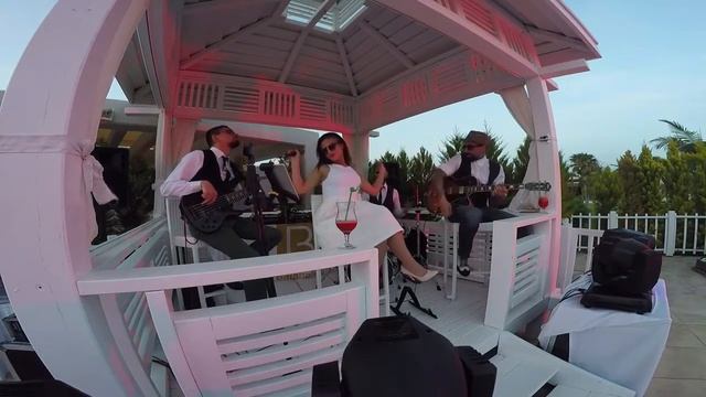 Baia Lara Hotel - Music Non Stop! смотреть онлайн
