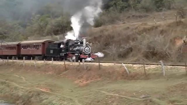 Maria Fumaça locomotiva 68 km 91 . смотреть онлайн