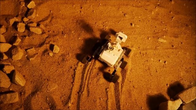 Love on Mars (Lego short film) смотреть онлайн