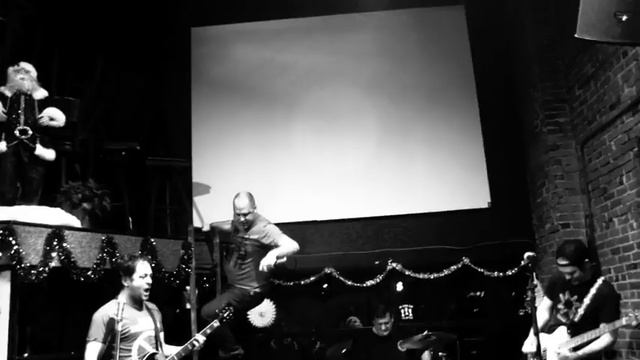 Chosen Enemies : Anchors Away смотреть онлайн