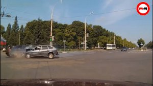 Жесть! Происшествия на трассах мира. Сборник аварий и ДТП. Дураки и дороги.