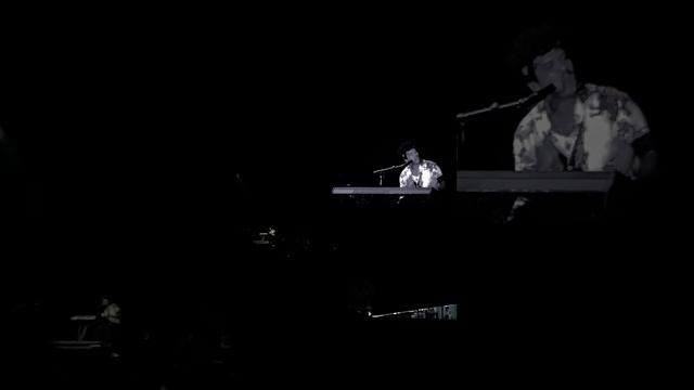 Bruno Mars Tbilisi Solo смотреть онлайн