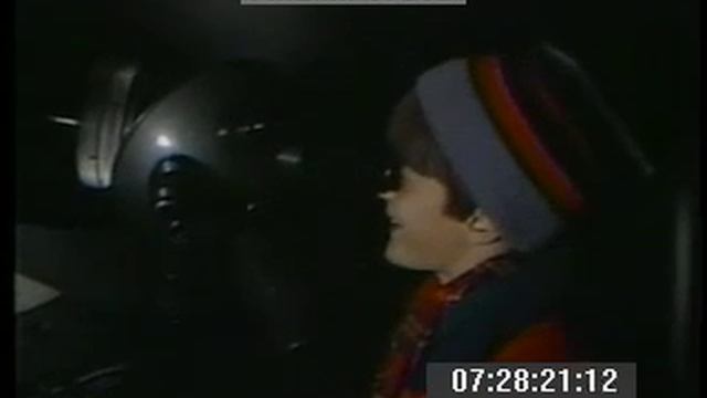 Halley's Comet (stock footage / archival footage) смотреть онлайн