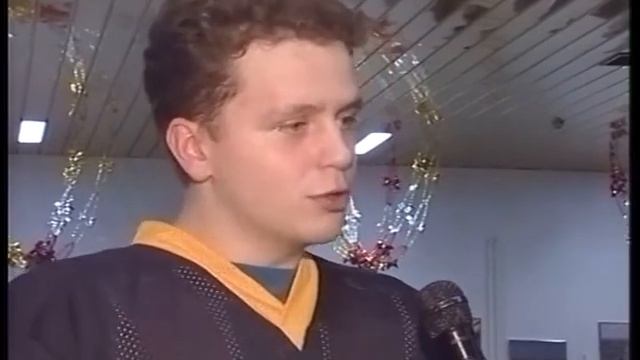 2001. 01.02. Мегион. СОК Жемчужина. Новогодняя дискотека смотреть онлайн