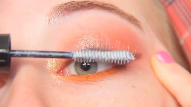 2 Makeup's - Huda.B Mercury Retrograde & Zoeva Matte Palette ! смотреть онлайн