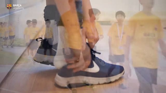 Stryx Barça Boarding Camp at Swiss International Scientific School in Dubai смотреть онлайн