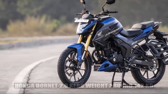 🏍 HONDA HORNET 2.0 Vs TVS APACHE RTR 180 🏍 | BS6 | "DETAILED COMPARISON" | HINDI | The Moto Gears смотреть онлайн