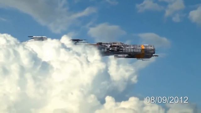 Это надо видеть! Реальная съемка гигантского НЛО! смотреть онлайн