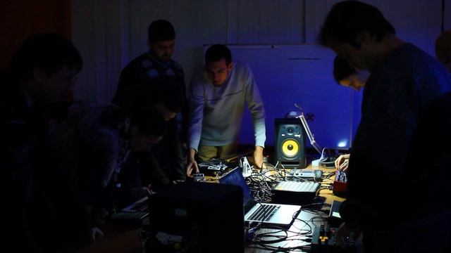 Открытая репетиция несуществующей группы смотреть онлайн