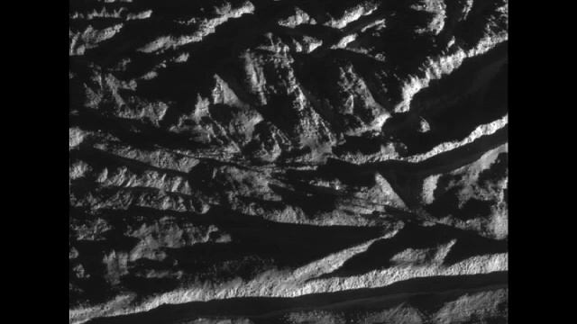 First Cassini Images from Latest Enceladus Flyby - Video File (AVC-2008-160) смотреть онлайн