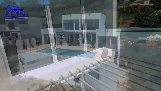 Villa Rubis par Magic Works смотреть онлайн