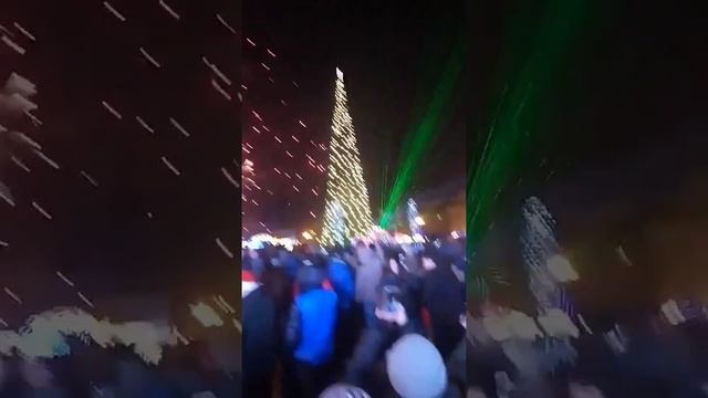 Новый год южно сахалинск смотреть онлайн