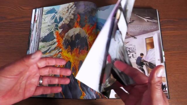 Absolute Justice League: The World's Greatest Super-Heroes (NEW PRINTING) Overview & Comparison смотреть онлайн