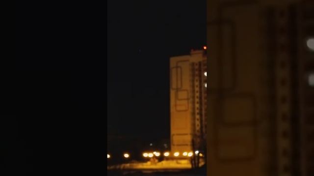 Снова НЛО около нашего дома смотреть онлайн