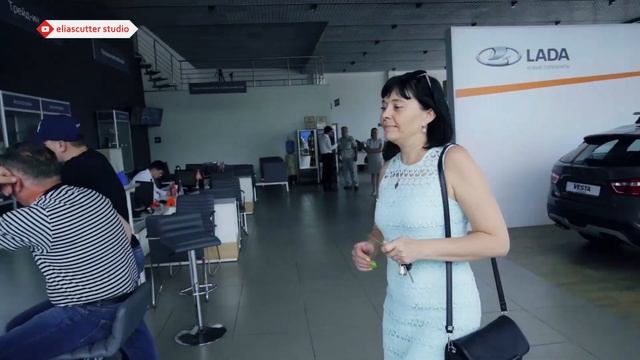 LADA Vesta 5 лет спустя - интервью первых покупателей / #LADAVesta смотреть онлайн