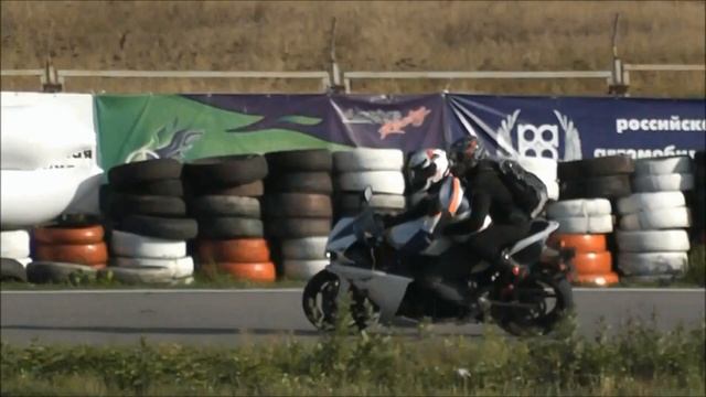 Любопытный случай в R-Cup 2011 на Tushino Ring (ныне стадион "Спартак") смотреть онлайн