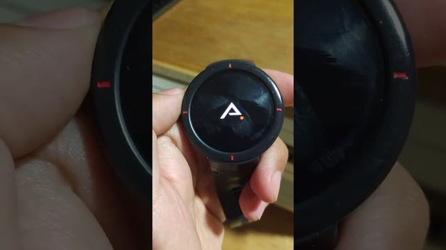 Amazfit Verge. Botón de inicio dejó de funcionar. Se desenlazó del móvil y no genera Código QR смотреть онлайн