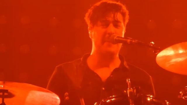 MUMFORD & SONS - DUST BOWL DANCE - O2 ARENA - 18.12.2012 смотреть онлайн