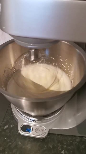 Kenwood Mixer, the best gift #shorts #baking #kenwood #foodlover смотреть онлайн