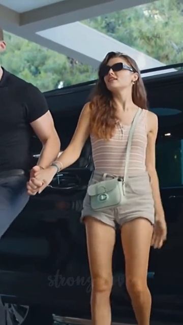 КеремХанде 😍 #shortvideo #мемы #рекомендации #fypシ #fy #звезды #турки #артисты #сериал