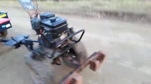 #мотоблок помогает планете тащить колесо от кировца #Часть 2 #