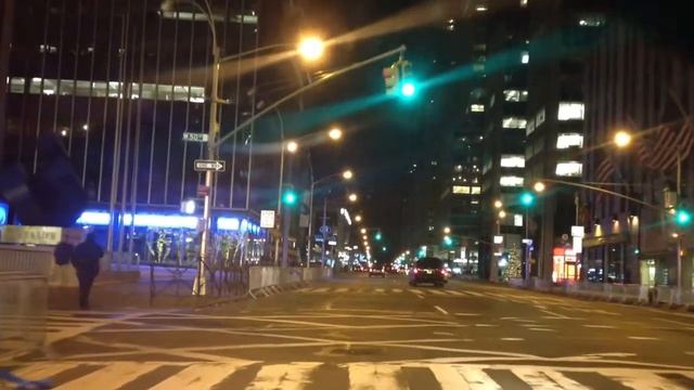 5th Avenue New York City NIGHT @ 3:15AM смотреть онлайн