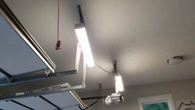 COSTCO Koda LED Shop Light Install and Review (Motion Sensor/Remote, Linkable) смотреть онлайн
