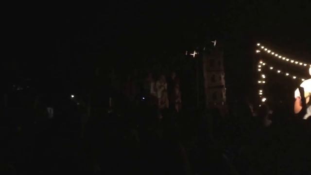 30 Seconds to Mars - Closer To The Edge live at Camp Mars смотреть онлайн