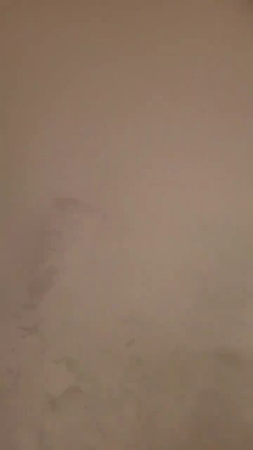 Dumping dusty comet deodorizing cleansing powder into tub ASMR смотреть онлайн