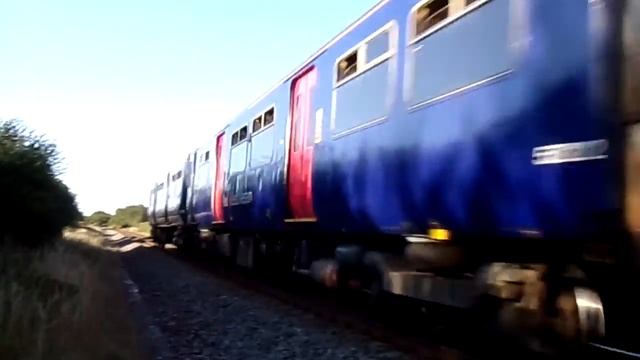 Bristol to Weymouth line AT The Leland Trail footpath CROSSING (WEY E30/123) 19-7-15 смотреть онлайн