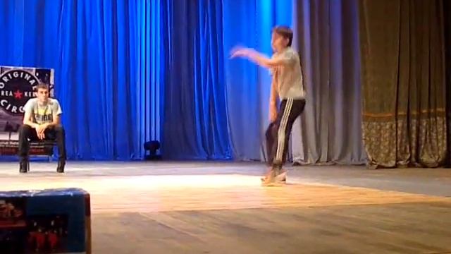 b-boy San40 и Высоцкий смотреть онлайн