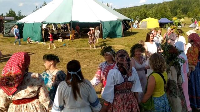 Вася Вася Василечек - хороводная песня смотреть онлайн