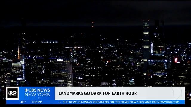 Empire State Building goes dark to observe Earth Hour смотреть онлайн