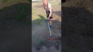 насадка на тример для прополки травы.