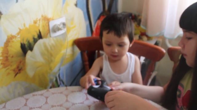 открываем игрушки пенгвины из магадаскара из бургеркинга смотреть онлайн