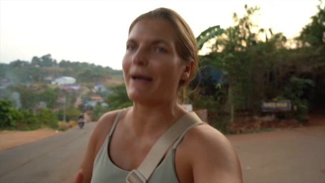 Travel Cambodia UNPLUGGED | Day 7 (Travel day) смотреть онлайн