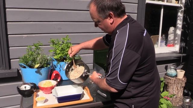 Adams Smoked Fish Pie смотреть онлайн