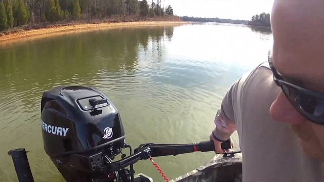Mercury 25 hp 4 stroke EFI смотреть онлайн