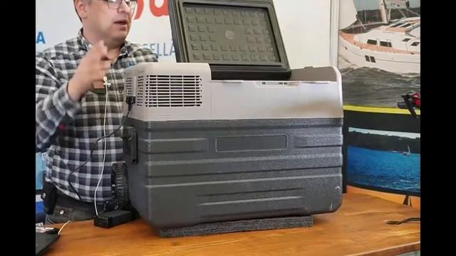 Frezzer pro 42l , 52l, ja 62l kompressori jää/pakastinkaapit pyörillä смотреть онлайн